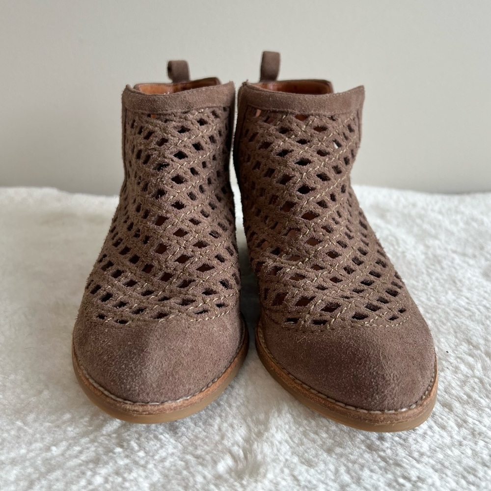 JEFFERY CAMPBELL Taggart Ankle Boot Taupe Leather Size 6